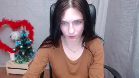 Snapshot of monakali chatting on 12-18-24, 10:30 monakali online show from 12-18-24, 10:30