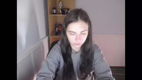 Snapshot of monakali chatting on 10-27-25, 07:34 monakali online show from 10-27-25, 07:34