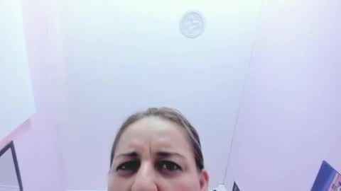 paola online show from 04-12-26, 03:17