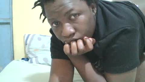 Snapshot of monalisaah chatting on 06-11-26, 05:44 monalisaah online show from 06-11-26, 05:44