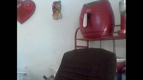 Snapshot of mone_babie_coo chatting on 05-24-26, 03:17 Moneybaby online show from 05-24-26, 03:17