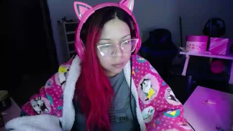 Snapshot of moneyruby chatting on 11-04-25, 08:13 MoneyRuby online show from 11-04-25, 08:13