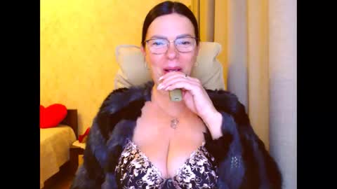 monica online show from 12-15-25, 04:11