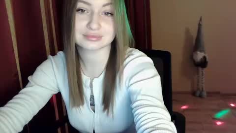 monica_211 online show from 02-08-25, 08:21