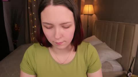 Monica online show from 03-12-26, 05:46