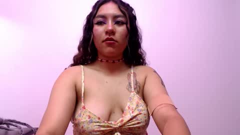 Snapshot of monica_cardenas chatting on 11-27-25, 03:30 ATENEA online show from 11-27-25, 03:30