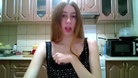 Monica online show from 12-20-25, 10:06