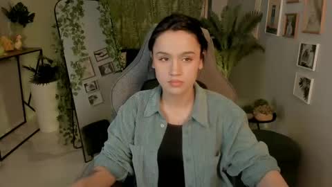 monica online show from 05-20-26, 02:18