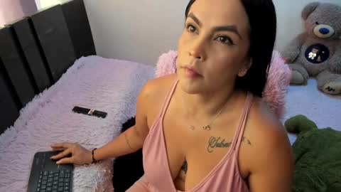 Snapshot of monicaharrison chatting on 05-11-26, 03:18 monicaharrison online show from 05-11-26, 03:18