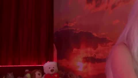 Snapshot of monicutex chatting on 01-12-25, 05:56 Monika online show from 01-12-25, 05:56