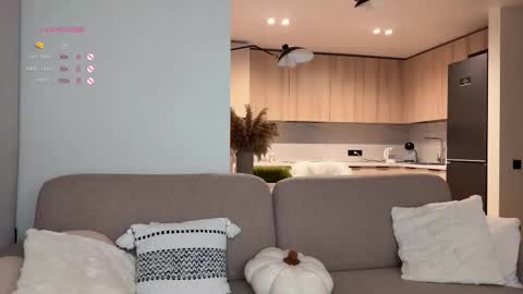 Monika online show from 01-08-26, 05:21