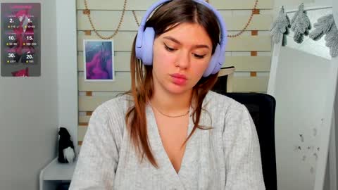 Monika online show from 12-22-24, 10:17