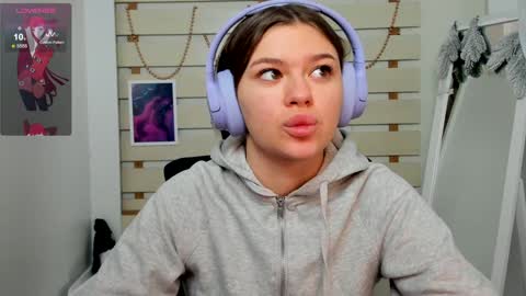 Monika online show from 01-12-25, 08:57