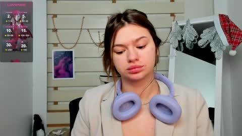 Monika online show from 01-17-25, 06:57