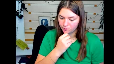 Snapshot of monika_youu chatting on 05-11-26, 12:55 Monika online show from 05-11-26, 12:55