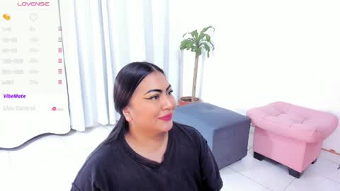 monikk__harrison online show from 04-11-26, 12:42