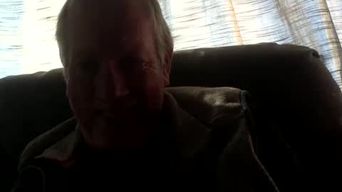 Monkee Dance online show from 12-10-24, 08:49