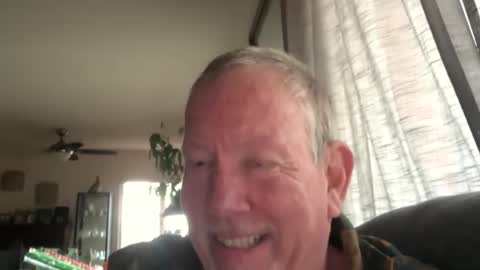 Monkee Dance online show from 12-16-24, 05:54