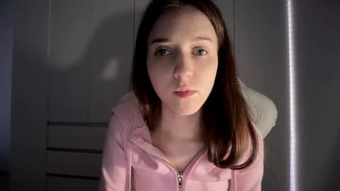 Snapshot of monnymoonn chatting on 02-22-26, 10:47 Mary online show from 02-22-26, 10:47