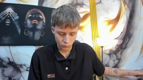 Snapshot of mono_blonde chatting on 05-24-26, 11:04 mono_blonde online show from 05-24-26, 11:04