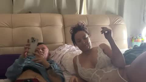 Monroe online show from 09-08-25, 07:24