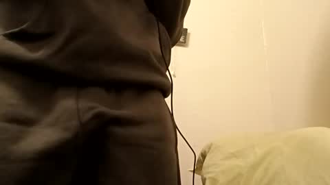 monster960002 online show from 12-02-25, 01:00