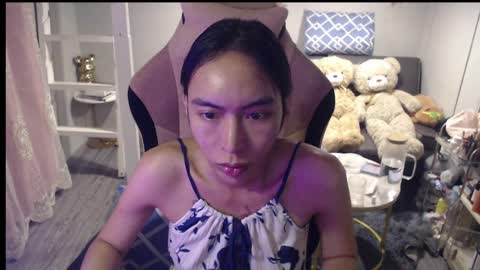 ELYSE A SIMPLE GIRL online show from 04-08-26, 12:16