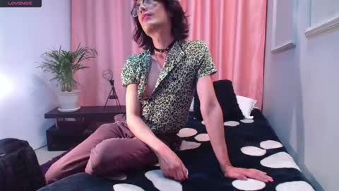 Linda Darling online show from 01-08-26, 05:54