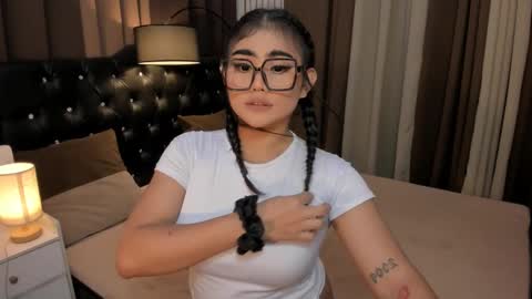 Snapshot of monstrouscockdivaontop chatting on 12-11-24, 10:03 Ruthie online show from 12-11-24, 10:03