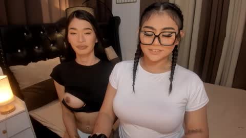 Snapshot of monstrouscockdivaontop chatting on 12-20-24, 08:17 Ruthie online show from 12-20-24, 08:17