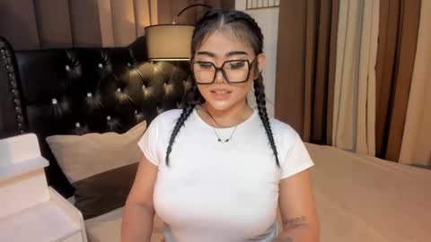 Snapshot of monstrouscockdivaontop chatting on 01-25-25, 06:02 Ruthie online show from 01-25-25, 06:02