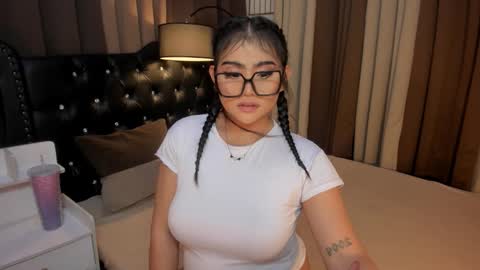 Snapshot of monstrouscockdivaontop chatting on 01-27-25, 09:11 Ruthie online show from 01-27-25, 09:11