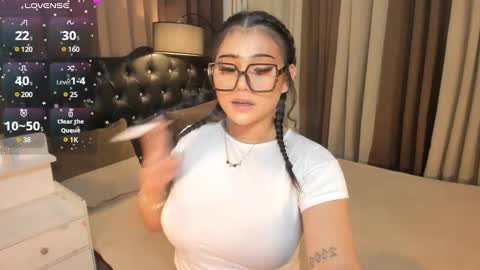 Snapshot of monstrouscockdivaontop chatting on 03-12-25, 08:51 Ruthie online show from 03-12-25, 08:51