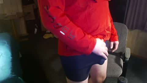 Snapshot of montana6897 chatting on 12-29-24, 08:11 Kingalby817 online show from 12-29-24, 08:11