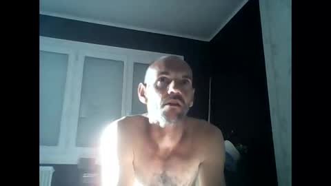 montmasse online show from 05-26-26, 06:15