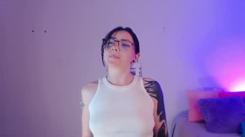 montreal_18 online show from 02-15-26, 01:46