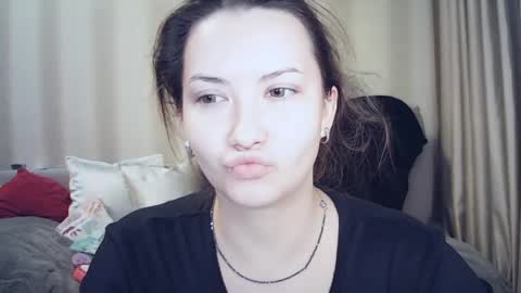 moodiemira online show from 04-21-26, 05:50