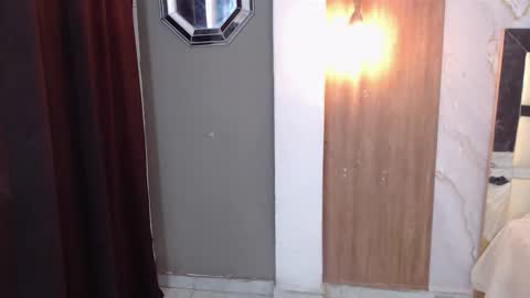 moon_and_fire_ online show from 02-04-26, 06:19