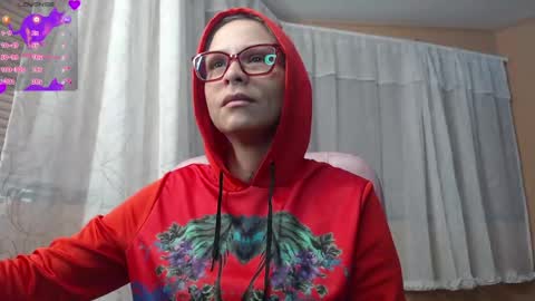 Luna online show from 06-22-26, 11:51
