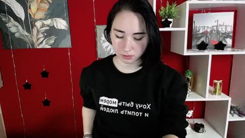 Snapshot of moon_foxy_ chatting on 12-11-24, 03:58 Diana online show from 12-11-24, 03:58