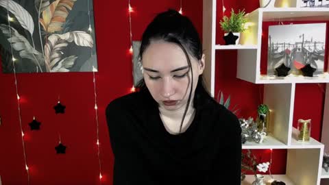Snapshot of moon_foxy_ chatting on 12-16-24, 04:38 Diana online show from 12-16-24, 04:38
