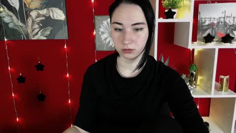 Snapshot of moon_foxy_ chatting on 12-20-24, 04:46 Diana online show from 12-20-24, 04:46