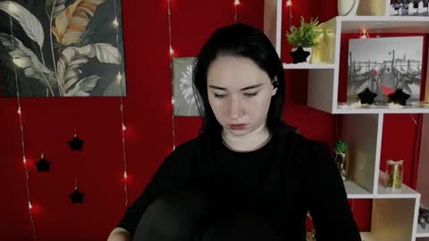 Snapshot of moon_foxy_ chatting on 12-24-24, 03:16 Diana online show from 12-24-24, 03:16