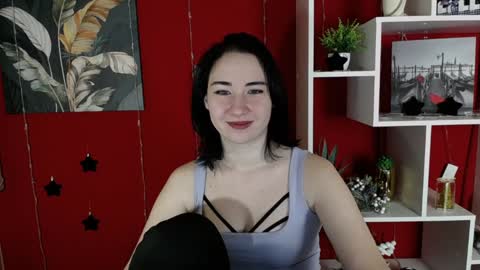 Snapshot of moon_foxy_ chatting on 12-27-24, 03:26 Diana online show from 12-27-24, 03:26