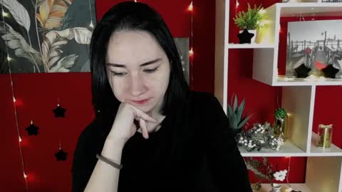 Snapshot of moon_foxy_ chatting on 12-30-24, 02:40 Diana online show from 12-30-24, 02:40