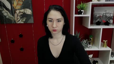 Snapshot of moon_foxy_ chatting on 01-02-25, 12:46 Diana online show from 01-02-25, 12:46