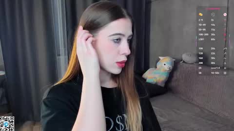 Sophia online show from 11-22-25, 03:22