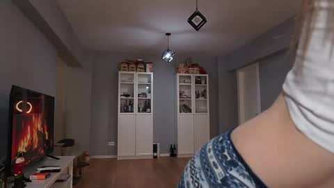 Anna online show from 12-22-25, 05:59