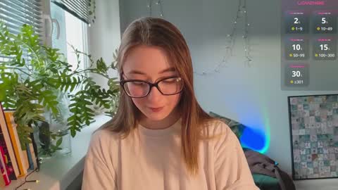 Snapshot of moonlight__lovers chatting on 01-16-25, 12:53 Dana online show from 01-16-25, 12:53