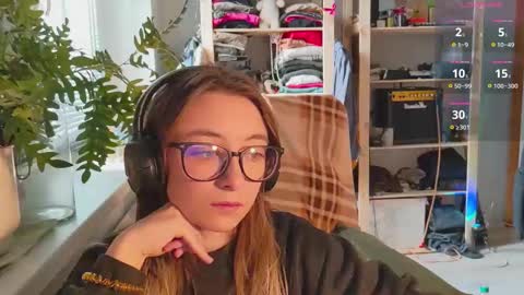 Snapshot of moonlight__lovers chatting on 02-15-25, 10:44 Dana online show from 02-15-25, 10:44